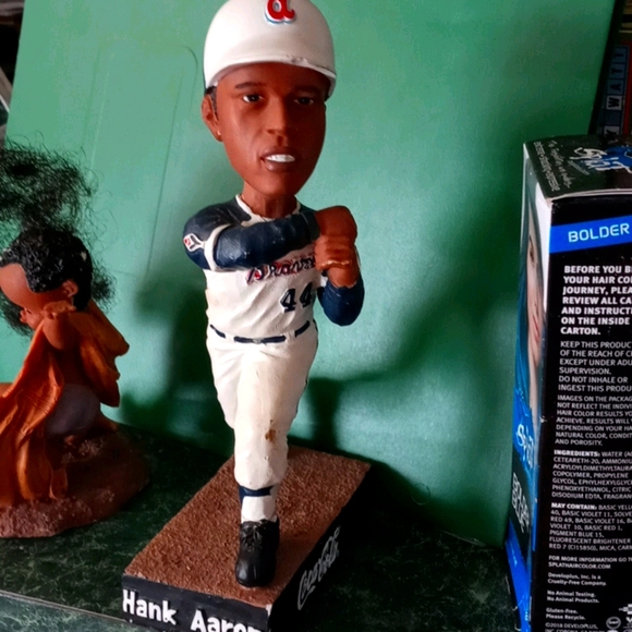 Hank Aaron bobble head